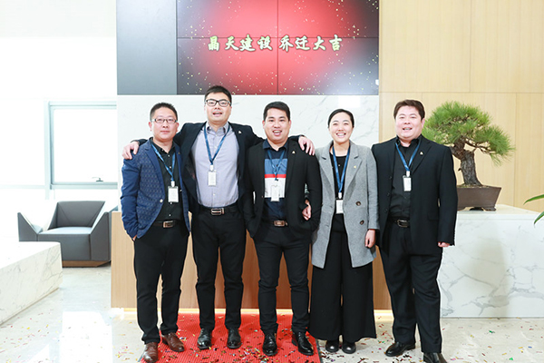 1533019046724741.jpg 20171226051643502.jpg